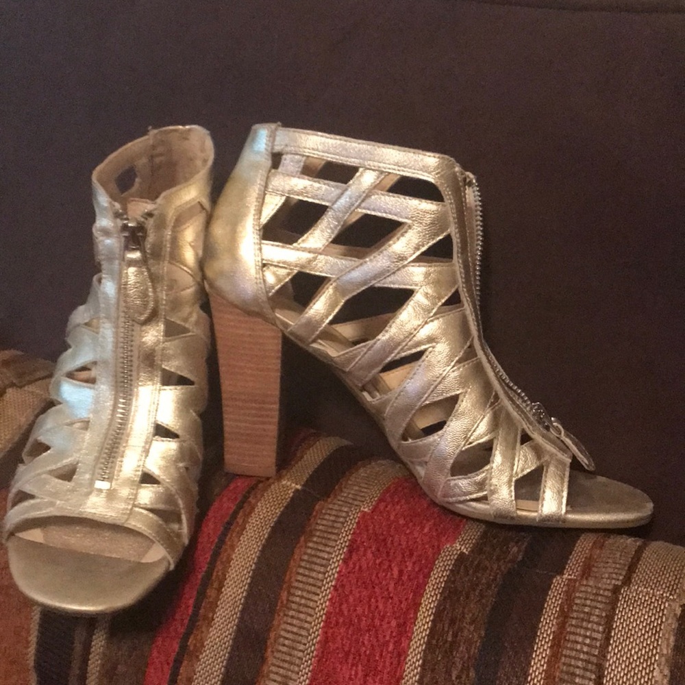 Sandals Metallic Gold